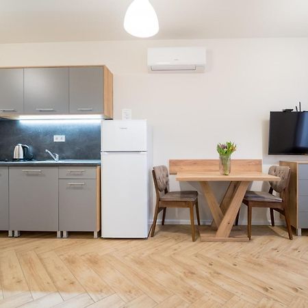 Wow Studios For Rent - Bul Montevideo 25A - B София Экстерьер фото