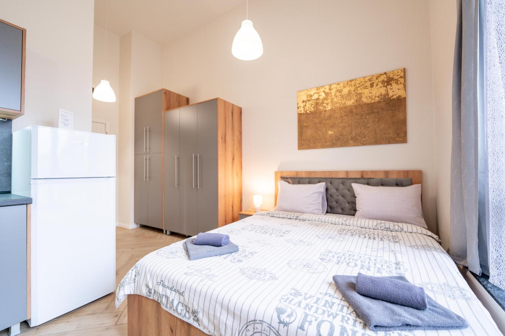 Wow Studios For Rent - Bul Montevideo 25A - B София Экстерьер фото