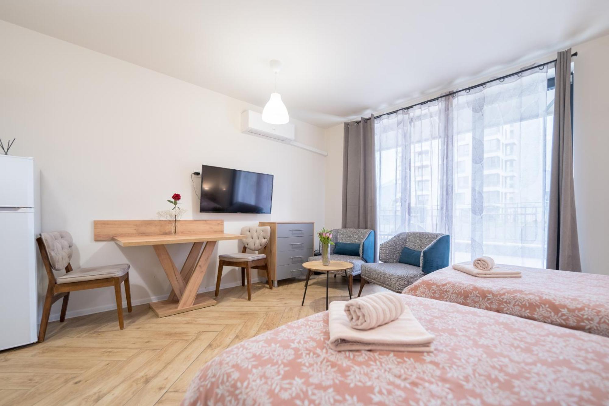 Wow Studios For Rent - Bul Montevideo 25A - B София Экстерьер фото