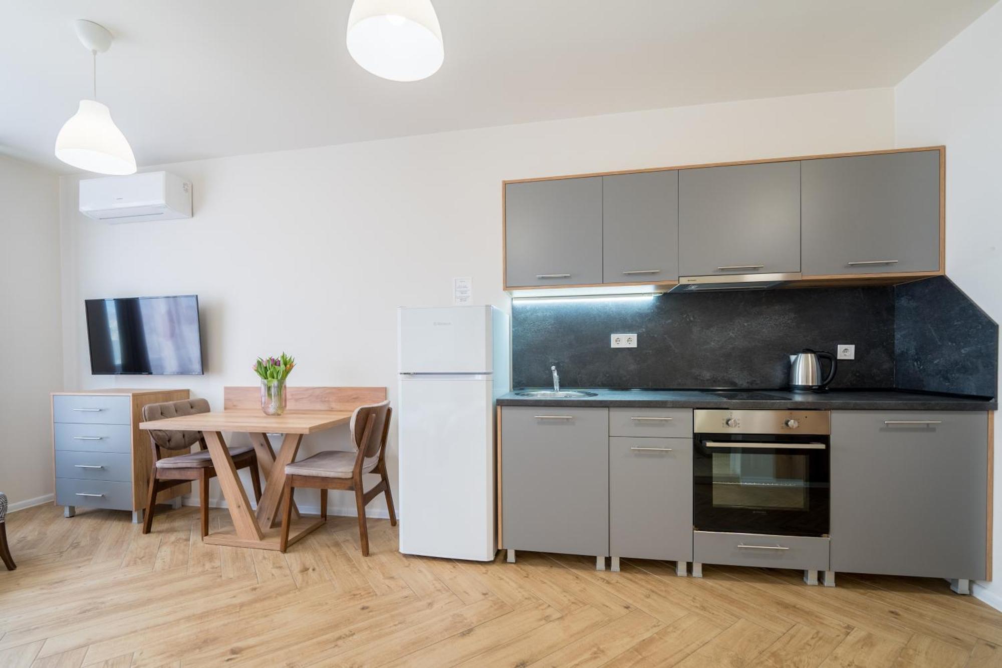 Wow Studios For Rent - Bul Montevideo 25A - B София Экстерьер фото